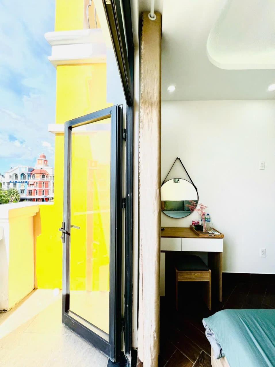 Lia Homestay Grand World Phu Quoc - Sunny Venice Apartment Eksteriør billede